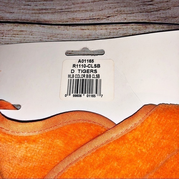 NWT Little Detroit Tigers Fan All Pro Bib - Picture 6 of 7